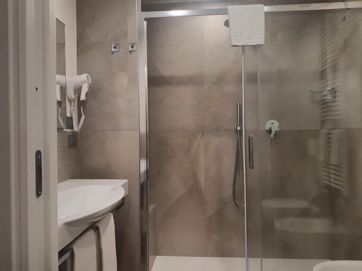 Smart Apartment Sei Chiese - Twa 볼로냐 객실 사진