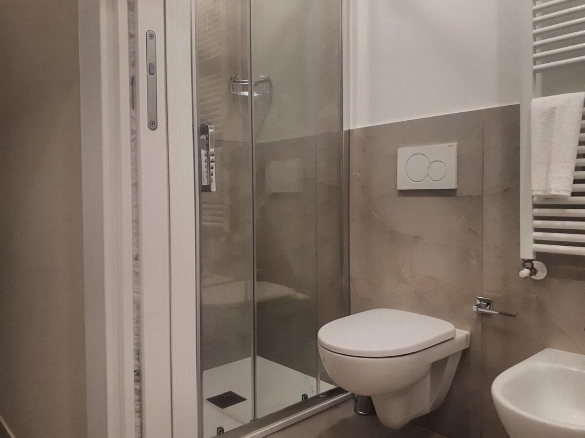 Smart Apartment Sei Chiese - Twa 볼로냐 객실 사진