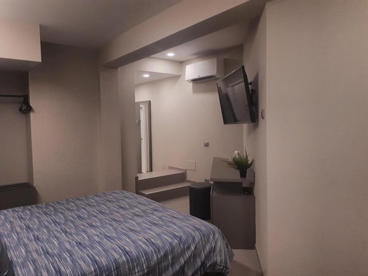 Smart Apartment Sei Chiese - Twa 볼로냐 객실 사진