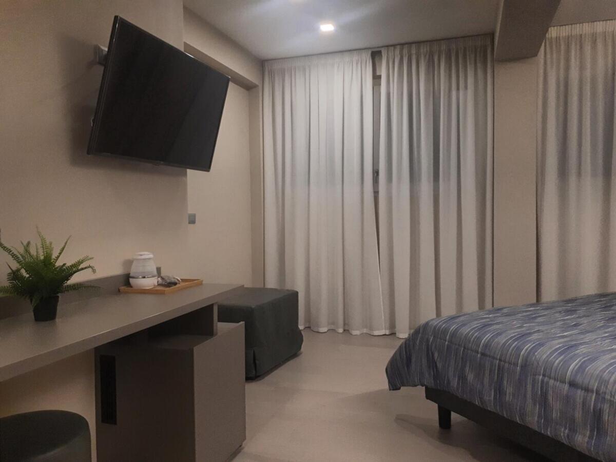 Smart Apartment Sei Chiese - Twa 볼로냐 객실 사진