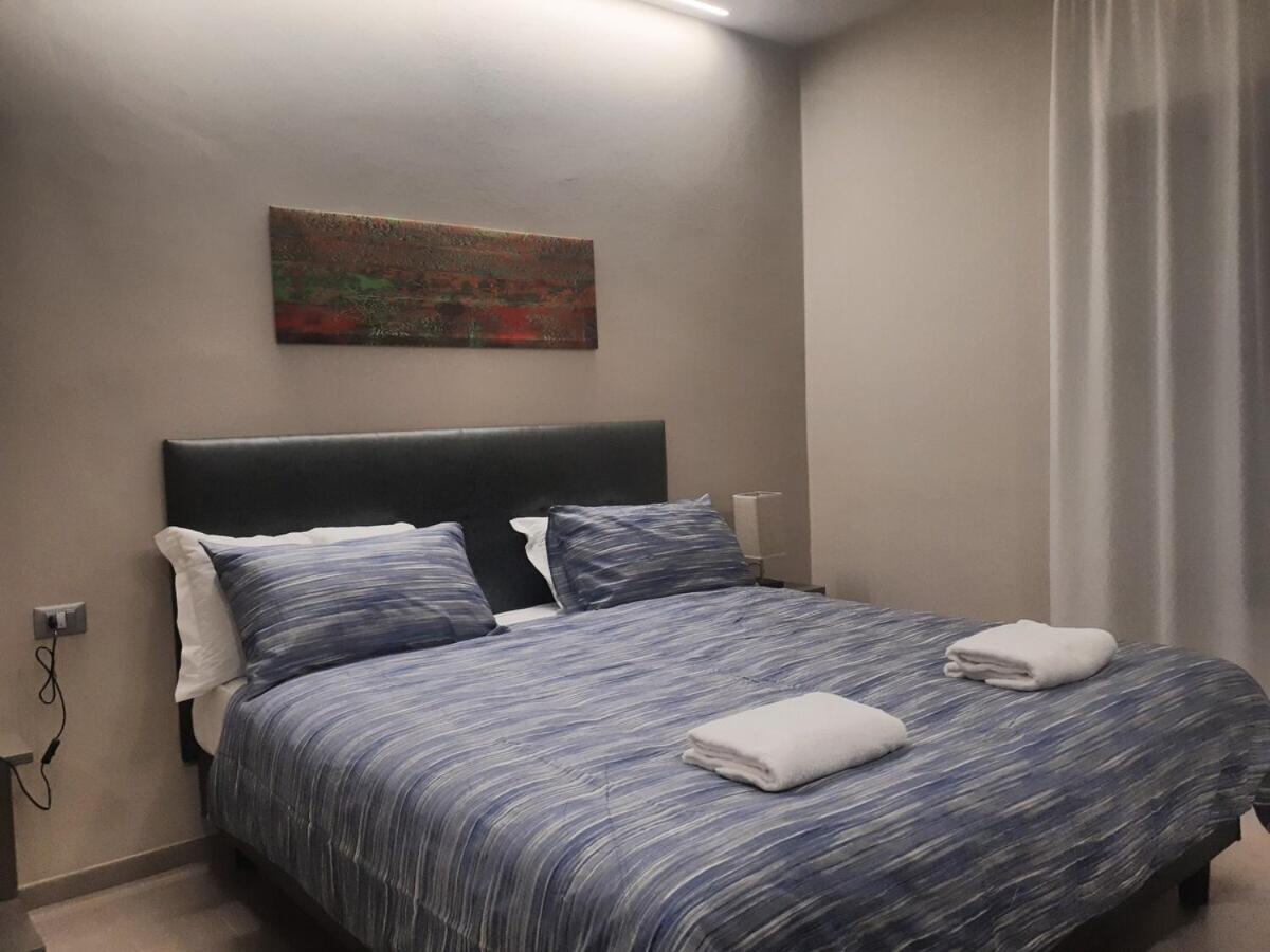 Smart Apartment Sei Chiese - Twa 볼로냐 객실 사진
